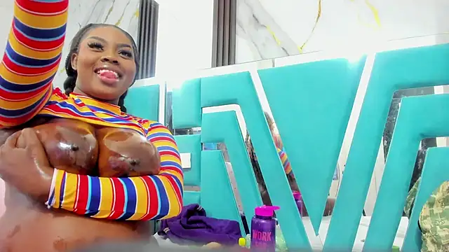 mia alvares online show from February 28, 2025, 11:36 am