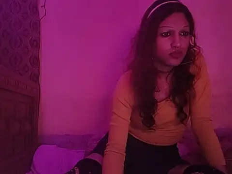 Snapshot of MmmMonikaBabie chatting on January 27, 2025, 9:44 pm MmmMonikaBabie online show from January 27, 2025, 9:44 pm