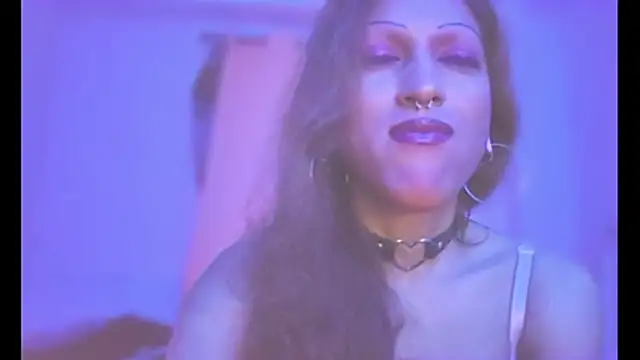 Snapshot of MmmMonikaBabie chatting on February 4, 2026, 7:31 pm MmmMonikaBabie online show from February 4, 2026, 7:31 pm