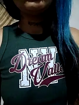 safira hot online show from April 30, 2026, 6:42 am