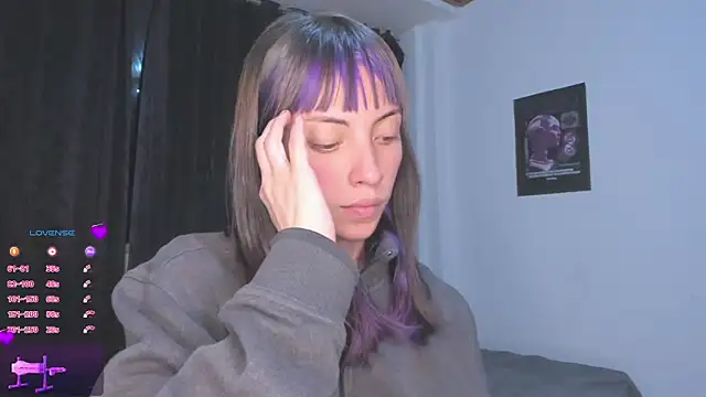 Snapshot of MiaGoth_ chatting on October 9, 2025, 4:54 am MiaGoth online show from October 9, 2025, 4:54 am