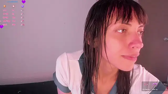 Snapshot of MiaGoth_ chatting on March 1, 2026, 9:39 pm MiaGoth online show from March 1, 2026, 9:39 pm