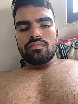 yourboy2000   online show from April 7, 2026, 6:25 am