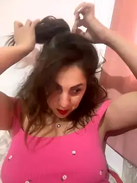 EmaSkyes online show from November 6, 2025, 6:36 am