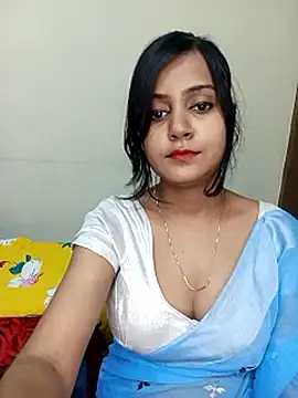 Miss-Riyasingh online show from November 5, 2025, 6:19 pm