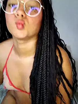 Snapshot of Kassandra_12 chatting on September 21, 2025, 7:59 pm Kassandra 12 online show from September 21, 2025, 7:59 pm