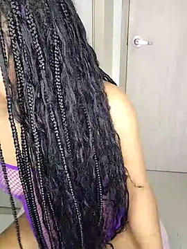 Snapshot of Kassandra_12 chatting on September 26, 2025, 3:43 am Kassandra 12 online show from September 26, 2025, 3:43 am