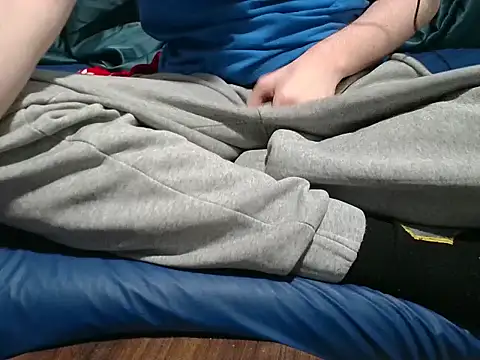 Snapshot of krissraw chatting on October 18, 2025, 1:19 am krissraw online show from October 18, 2025, 1:19 am