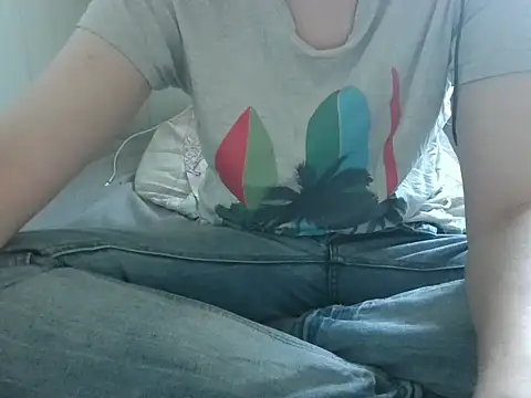 Snapshot of krissraw chatting on January 18, 2026, 11:36 am krissraw online show from January 18, 2026, 11:36 am