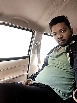 Mmm992170 online show from November 18, 2025, 5:34 am