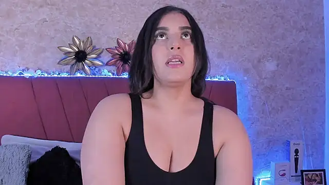 LorenaStevens online show from January 5, 2025, 8:31 pm