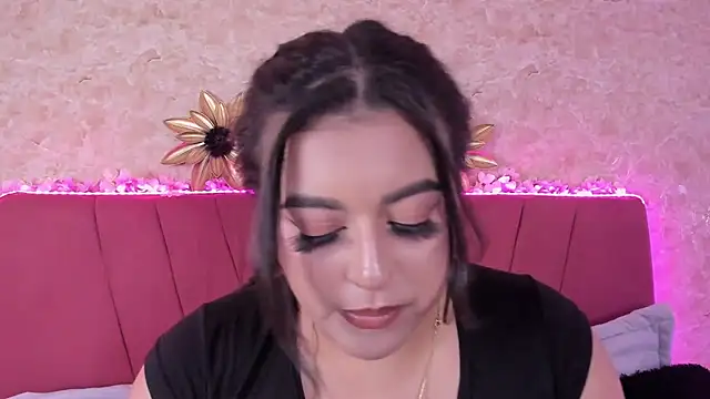 LorenaStevens online show from January 22, 2025, 9:02 am