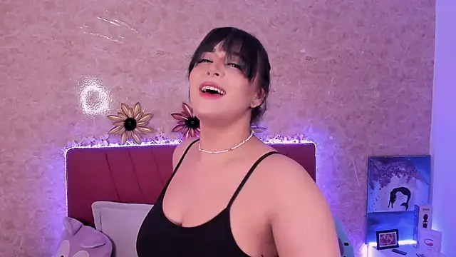 LorenaStevens online show from March 13, 2025, 3:22 am