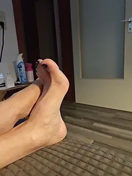 Snapshot of Solelover74 chatting on February 21, 2026, 8:54 pm Solelover74 online show from February 21, 2026, 8:54 pm