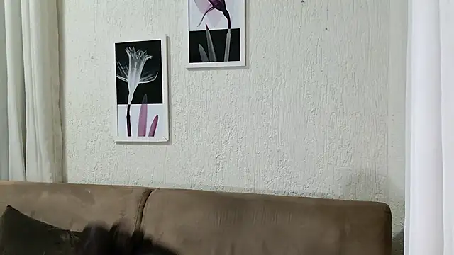 Snapshot of Blue_butterfly chatting on March 14, 2025, 5:05 am Blue butterfly online show from March 14, 2025, 5:05 am