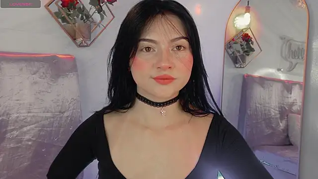 Snapshot of _Rouse_v chatting on November 25, 2025, 2:06 pm Rouse v online show from November 25, 2025, 2:06 pm