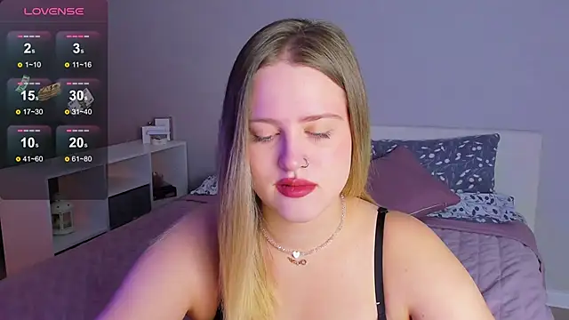 Snapshot of _Sarah_Soul_ chatting on November 7, 2025, 11:38 pm Sarah Soul online show from November 7, 2025, 11:38 pm