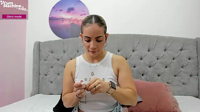 Snapshot of Valesskahall chatting on November 15, 2025, 12:02 pm Valesskahall online show from November 15, 2025, 12:02 pm