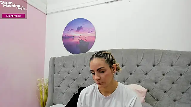 Snapshot of Valesskahall chatting on November 22, 2025, 11:09 am Valesskahall online show from November 22, 2025, 11:09 am