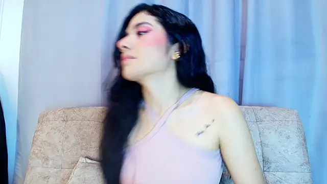 adara johnson   online show from November 2, 2025, 11:45 am