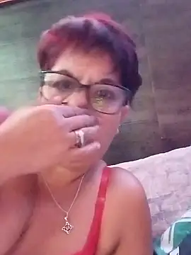 Snapshot of TRISH_MILF chatting on December 7, 2024, 9:39 am TRISH MILF online show from December 7, 2024, 9:39 am