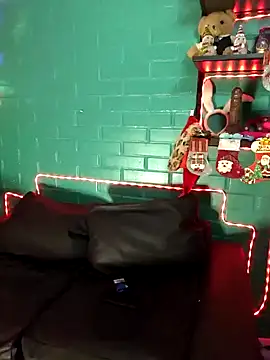 Snapshot of TRISH_MILF chatting on December 18, 2024, 1:26 am TRISH MILF online show from December 18, 2024, 1:26 am