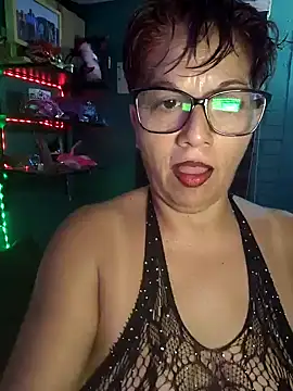 Snapshot of TRISH_MILF chatting on January 7, 2025, 12:24 am TRISH MILF online show from January 7, 2025, 12:24 am