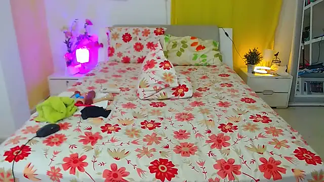 Kendralove31xxx online show from February 9, 2025, 6:33 am