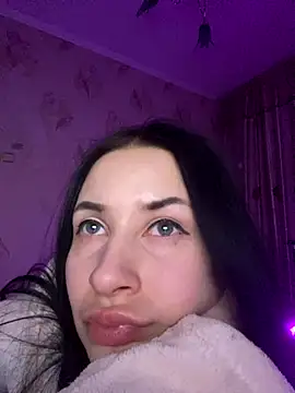 Starry Siren online show from October 13, 2025, 6:41 pm