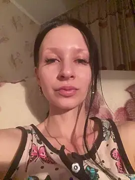 Starry Siren online show from April 2, 2026, 4:48 pm