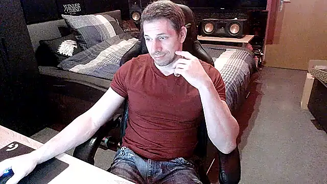 dreamwallker21 online show from May 20, 2026, 7:09 pm