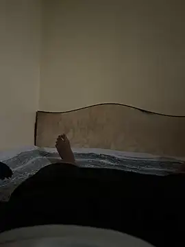 Shona5768 online show from October 5, 2025, 9:18 am