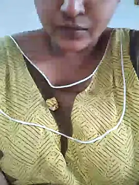 Ayesha mahi online show from January 19, 2025, 2:47 am