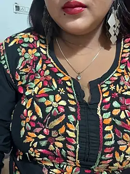 Ayesha mahi online show from September 11, 2025, 8:14 am