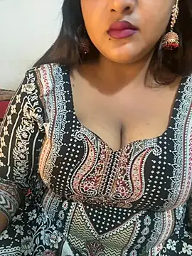 Ayesha mahi online show from November 27, 2025, 7:54 am