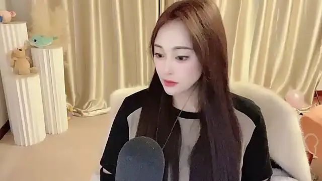 Daisy-77 online show from January 31, 2025, 6:03 pm