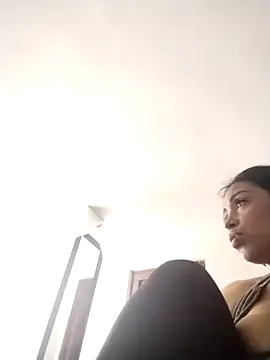 Snapshot of Aisha_09 chatting on March 11, 2026, 3:07 pm Aisha 09 online show from March 11, 2026, 3:07 pm