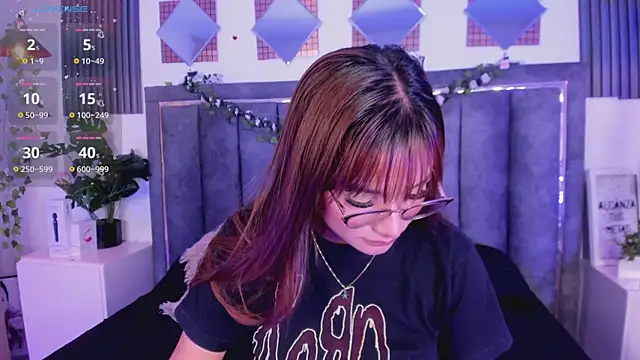 Snapshot of isabela_fox chatting on October 16, 2025, 9:49 pm isabela fox online show from October 16, 2025, 9:49 pm