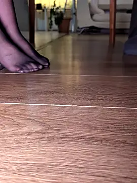 Yourlittledemon online show from March 19, 2026, 7:51 pm