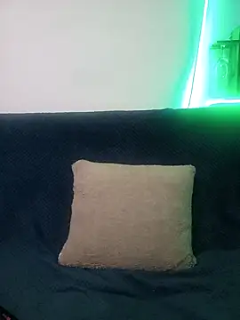 Snapshot of latinmartin73 chatting on March 2, 2025, 1:49 pm latinmartin73 online show from March 2, 2025, 1:49 pm