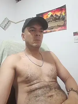 Snapshot of latinmartin73 chatting on November 21, 2025, 2:16 pm latinmartin73 online show from November 21, 2025, 2:16 pm