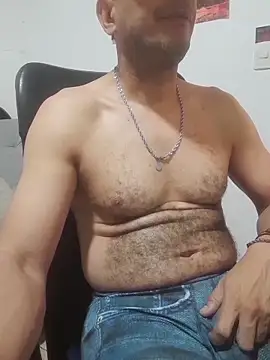 Snapshot of latinmartin73 chatting on November 26, 2025, 3:46 pm latinmartin73 online show from November 26, 2025, 3:46 pm