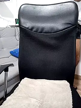 Snapshot of latinmartin73 chatting on February 25, 2026, 12:31 am latinmartin73 online show from February 25, 2026, 12:31 am