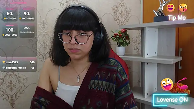 Snapshot of Nataly_Cloud chatting on December 13, 2024, 3:21 pm Nataly Cloud online show from December 13, 2024, 3:21 pm