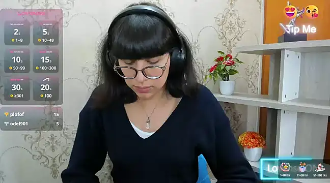 Snapshot of Nataly_Cloud chatting on February 8, 2025, 3:53 pm Nataly Cloud online show from February 8, 2025, 3:53 pm