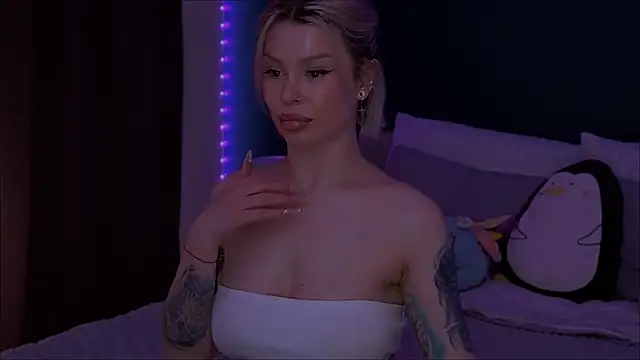 Sasha Mason online show from March 21, 2026, 9:47 am