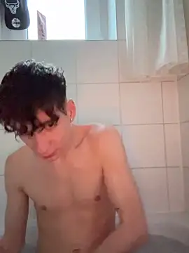 Snapshot of MiguelRausch chatting on February 1, 2026, 4:16 pm MiguelRausch online show from February 1, 2026, 4:16 pm