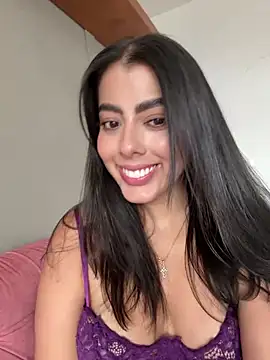DakotaShelby online show from May 2, 2026, 8:25 pm