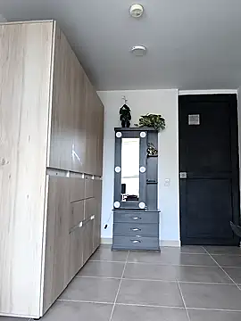 Kiitygirl online show from December 13, 2025, 9:20 pm