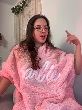 tatianaAlvarez1 online show from November 28, 2025, 10:18 am